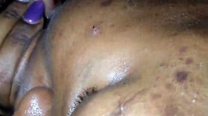 Amateur gives head on satin sheets