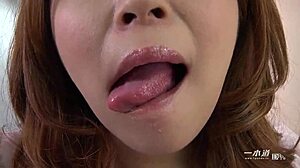 Miring Omoris 狂野接吻内射激情戏