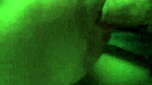 下班热辣口交，嘴里满是精液