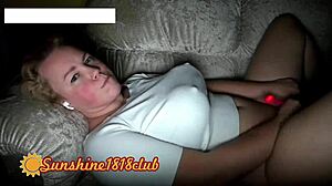 i recorded this curvy sluts webcam show with squirting and fingering