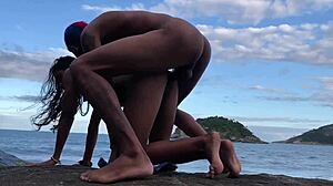 i fuked that yung girl on tha beach, thai camargo