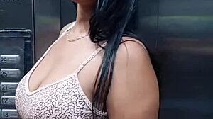 o corno leva a bruna para dar para um f� ela deu gostoso e gozou de verdade de agora em diante ela vai sair com um f� pelo menos uma vez por m�s voc� pode ser o pr�ximo