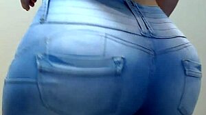 shaking it in tight jeans, check bigblondemilf site!