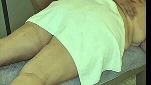 Chatting about massaging a curvy old lady's stunning ass