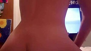 Slutty Canadian Whore Teases Her Cunt