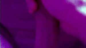 i give a sensitive massage to an amateur penis