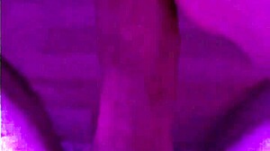 i give a sensitive massage to an amateur penis