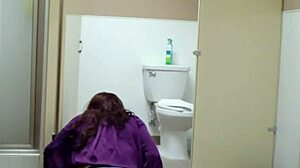 i got staci onit the bathroom floor n it felt so good