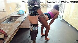 拉丁女佣被用力操屁股