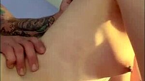 Strong guy creampies petite girl moaning loudly! 😍