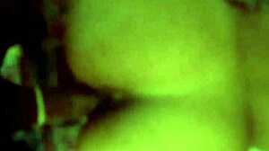 Icey Candi twerks on dick