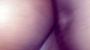 在妈妈家操我的女孩