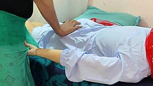 哇，女主人骗仆人操弄…还有印地语音频！