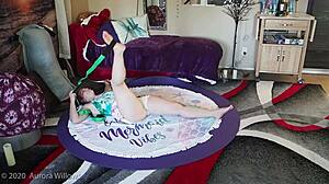 Russian MILF Teaches Fetish Lesson