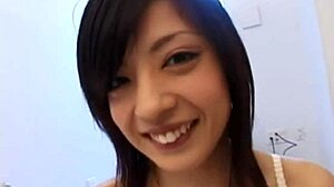 玩弄日本18+少女渴望传教士式操干