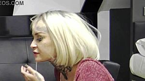 This blonde gives a rough blowjob and deepthroat in sex