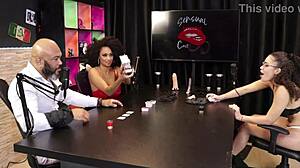 safada leva chupada na buceta e nos peitos ficando molhadinha - isis sophie