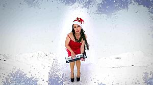 christmas vibes, wanna help santa with kinky tasks?