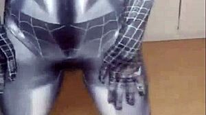 female spider-man cosplay masturbates with vibrator 😈