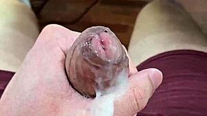 estou louco de tesão por twink bisexuais jovens