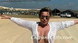 ninfetinha quer mamar na pica e foder de quatro