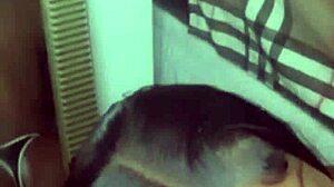 我那小18+继妹我一回家就趁机，急着试我黑鸡巴