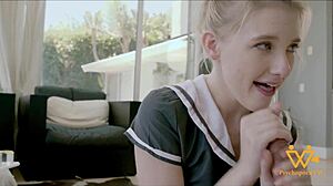 Melody Marks delivers an epic blowjob after class in AMWF action