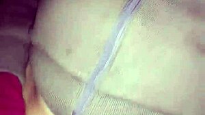 Amateurs fuck wildly in car with intense banging!