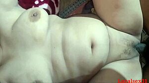 Village wife takes big dick with intense shaking action! 😍