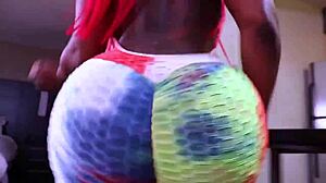 victoria cakes stars in first scary movie with clown costume sex