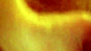 Watch this Latina masturbate in the bathroom.