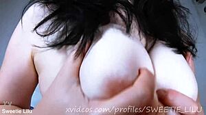 Check out these nice saggy boobs on the humble milf mommy