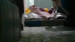 this girl knows how to move in amateur video