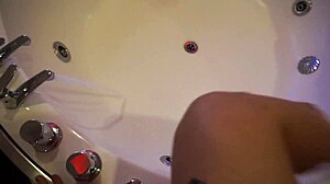 Do you want to join me in a hotel for some teen masturbation with toys? 😏