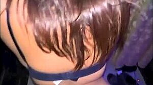 18 años linda universitaria amateur quiere follar