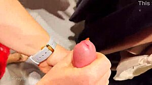 Hey, blowjob and handjob in the clothing store with mega riskant public pov for blonde couple