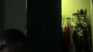 messaging my big booty bbw neighbor while fingering