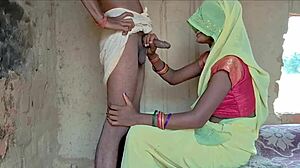 Desi babe in sexy shari takes big dick for hard anal! 😈