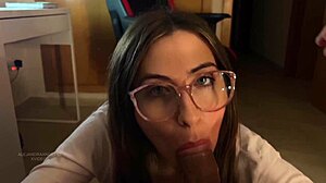 Amateur Glasses Girl Rides In Cowgirl For Cumshot