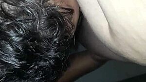 Que chupada gostosa no chuveiro!