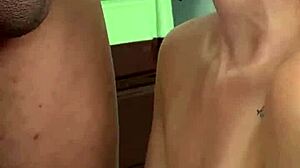 MAMADA DELICIOSA COM GOZADA NA BOQUINHA