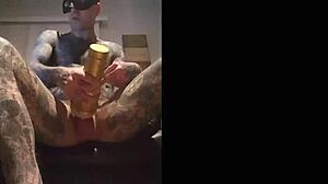 迷人单人用飞机杯操到热射精