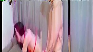 soquei fundo na bucetinha dela sem camisinha e gozei no cuzinho