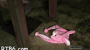 Sexy Thrall Delighting With Intense Oral Sex!