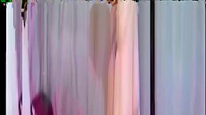 soquei fundo na bucetinha dela sem camisinha e gozei no cuzinho