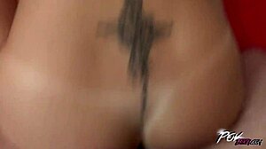 i think jizz eatin' is normal after doggy fuckin'