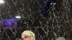 Who wants to join me in the jacuzzi for a wet, sexy handjob?