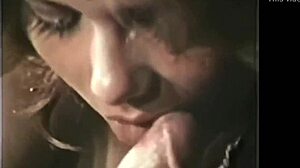 可爱Billie在复古口交场景中展现毛茸茸的魅力！