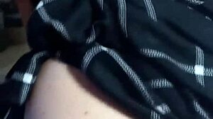 Velvet rain milf fucked on table, squirting 😩