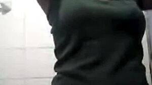 In this webcam session, the sexy Venezuelan mature latina teases viewers